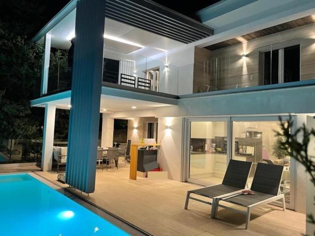 Villa Od Moore Starigrad Exterior photo